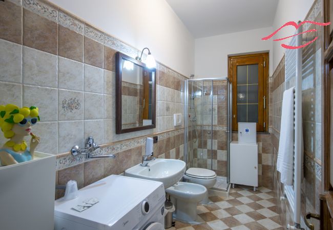 Villa in Pogerola - Villa Gioiello - Pool mit Meerblick und Farbtherapie Villa in Pogerola - Villa Gioiello - Pool mit Meerblick und Farbtherapie