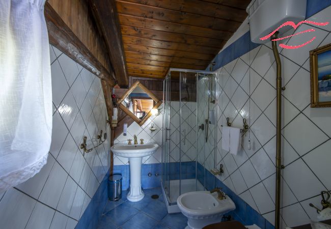 Villa in Pogerola - Villa Gioiello - Pool mit Meerblick und Farbtherapie Villa in Pogerola - Villa Gioiello - Pool mit Meerblick und Farbtherapie