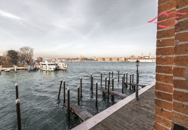 Ferienwohnung in Venedig - Molino Stucky Apartment Wi-Fi R&R