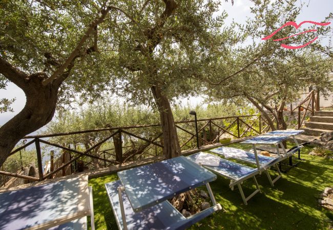 Ferienhaus in Praiano - Casa Punta Paradiso - Romantisches Refugium mit Meerblick Ferienhaus in Praiano - Casa Punta Paradiso - Romantisches Refugium mit Meerblick