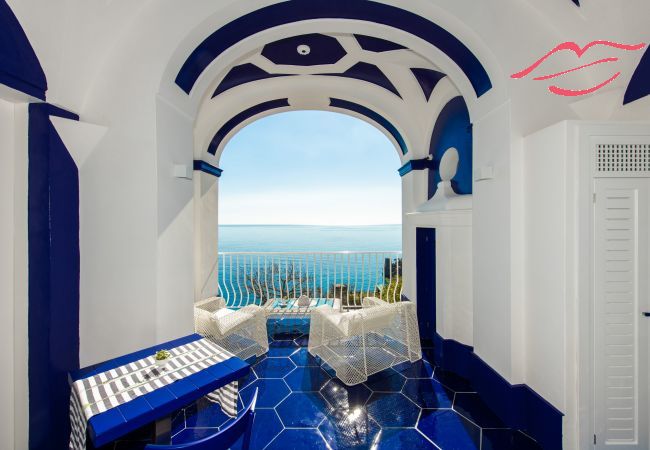 Villa in Positano -  Villa Lepanto - Atemberaubende Aussicht auf Positano Villa in Positano -  Villa Lepanto - Atemberaubende Aussicht auf Positano