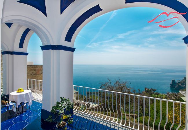 Villa in Positano -  Villa Lepanto - Atemberaubende Aussicht auf Positano Villa in Positano -  Villa Lepanto - Atemberaubende Aussicht auf Positano