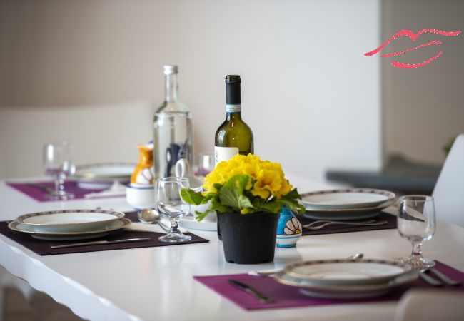 Ferienwohnung in Praiano - Casa Cimino B - Elegante Wohnung mit Meerblick Ferienwohnung in Praiano - Casa Cimino B - Elegante Wohnung mit Meerblick