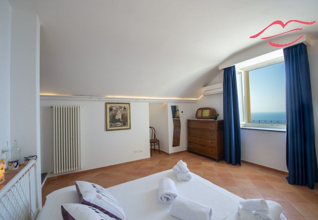 Ferienwohnung in Praiano - Casa Cimino B - Elegante Wohnung mit Meerblick Ferienwohnung in Praiano - Casa Cimino B - Elegante Wohnung mit Meerblick