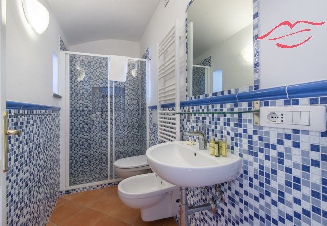 Ferienwohnung in Praiano - Casa Cimino B - Elegante Wohnung mit Meerblick Ferienwohnung in Praiano - Casa Cimino B - Elegante Wohnung mit Meerblick