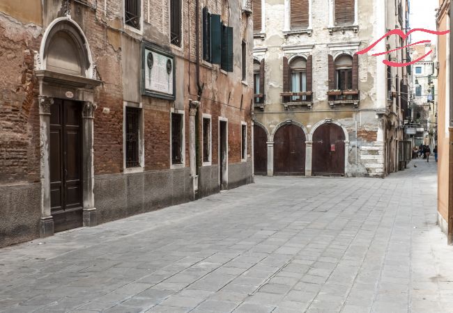 Ferienwohnung in Venedig - Charming Apartment on the Grand Canal R&R