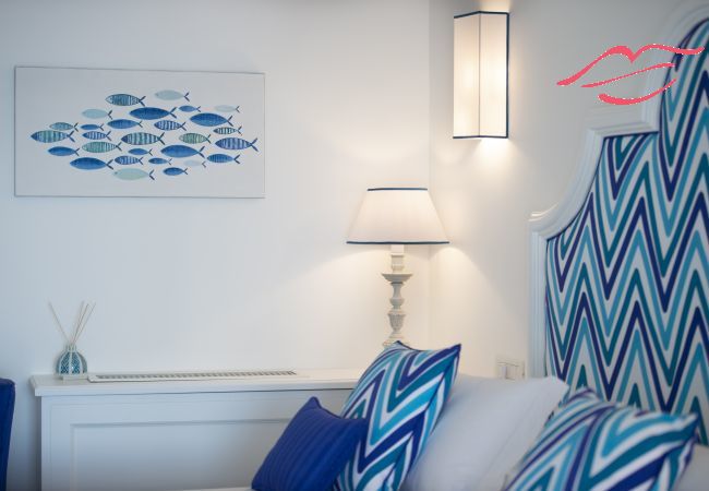 Villa in Praiano - Luxury Villa Malika - Atemberaubende Aussicht auf Capri und Positano Villa in Praiano - Luxury Villa Malika - Atemberaubende Aussicht auf Capri und Positano