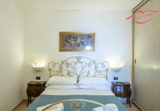 Ferienhaus in Praiano - Casa Il Riccio - Casa mit Garten und unglaublichem Panorama Ferienhaus in Praiano - Casa Il Riccio - Casa mit Garten und unglaublichem Panorama