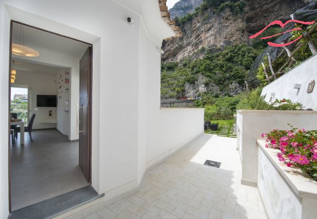 Villa in Amalfi - Villa Donna Rachele – Whirlpool mit Meerblick und kostenloser Parkplatz