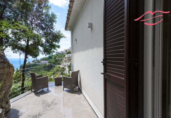 Villa in Amalfi - Villa Donna Rachele – Whirlpool mit Meerblick und kostenloser Parkplatz