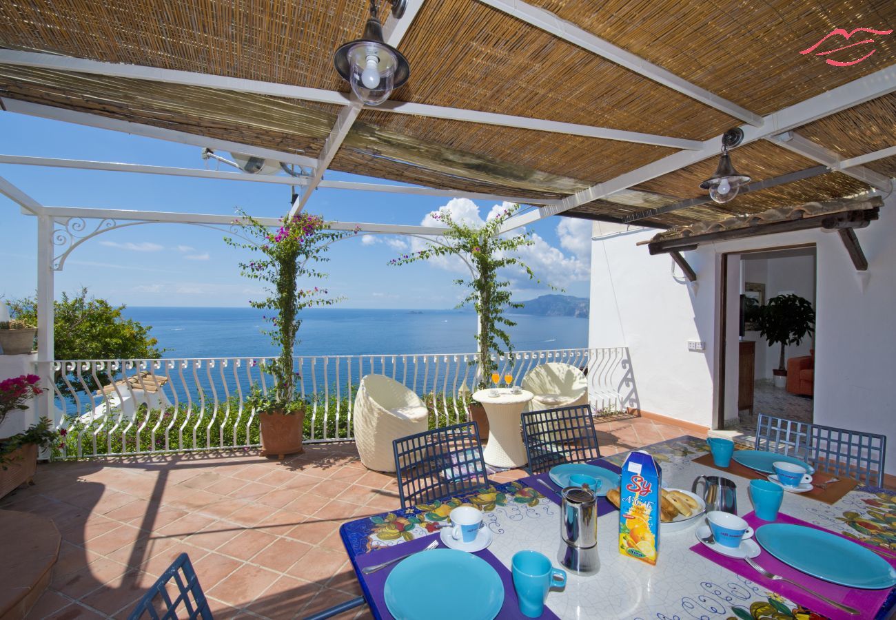 Ferienhaus in Praiano - Casa Sunset - Panoramaterrasse mit Blick auf Positano und Capri