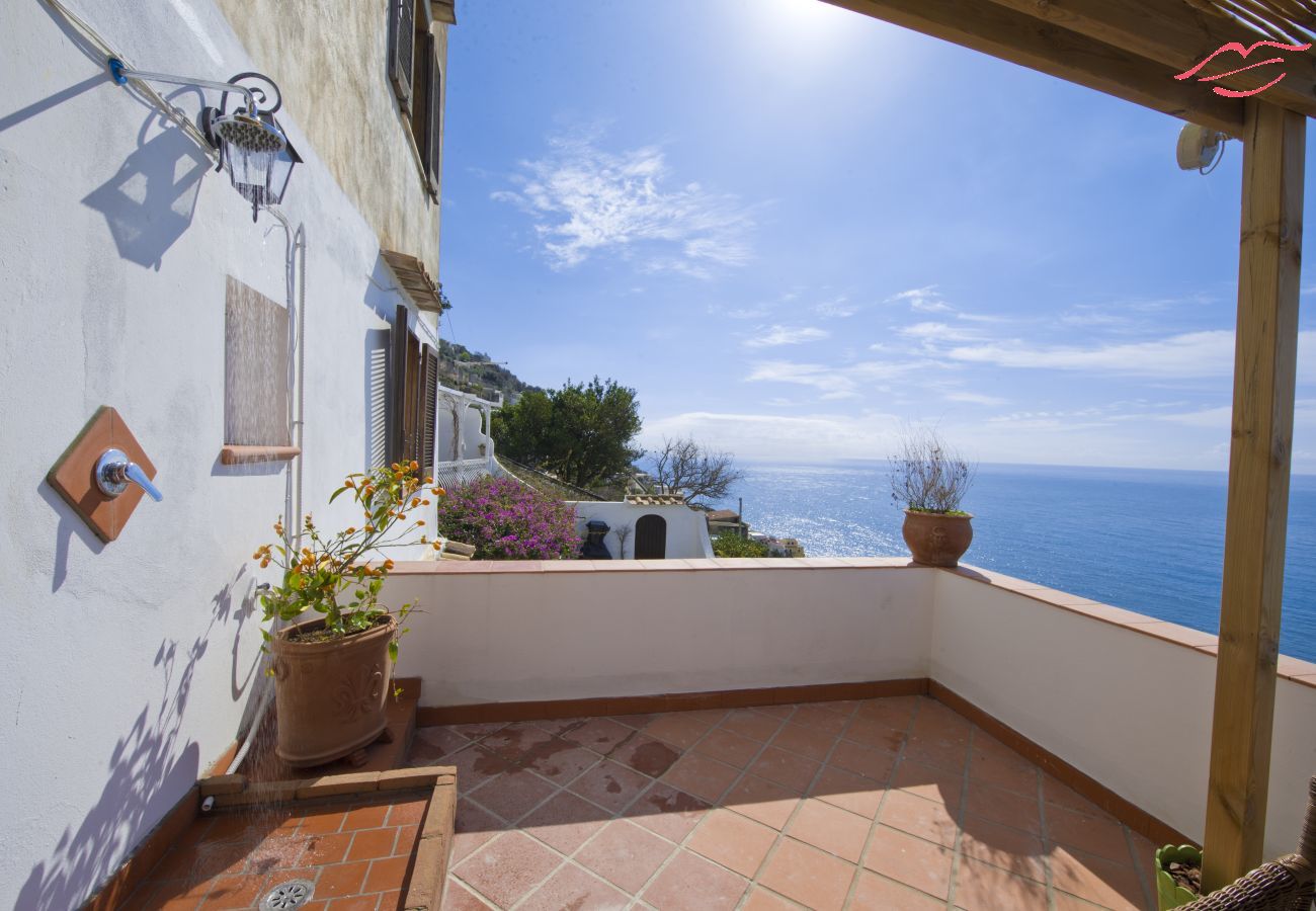 Ferienhaus in Praiano - Casa Sunset - Panoramaterrasse mit Blick auf Positano und Capri