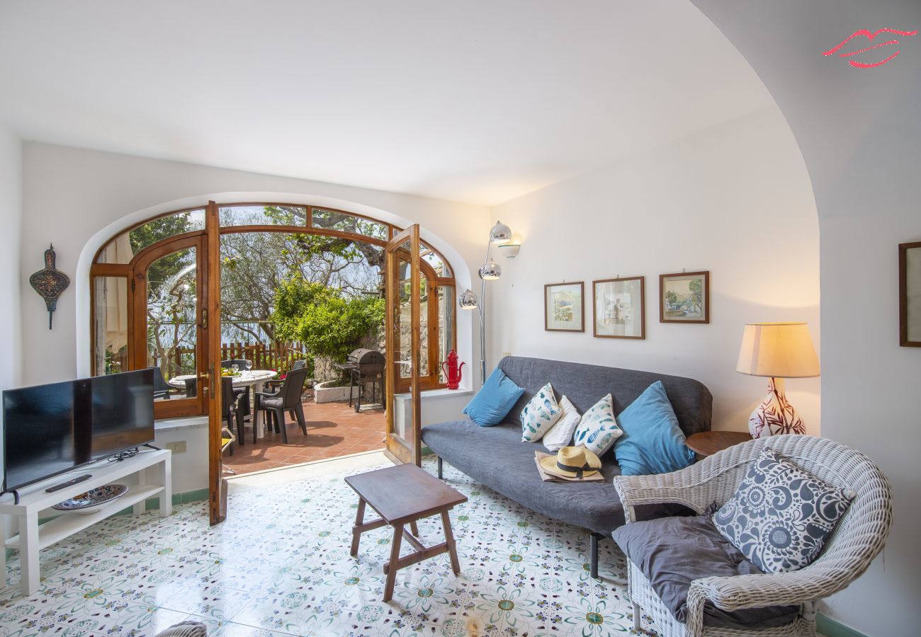 Ferienhaus in Praiano - Casa di Nonno Mario - Terrasse mit Meerblick im Herzen von Praiano