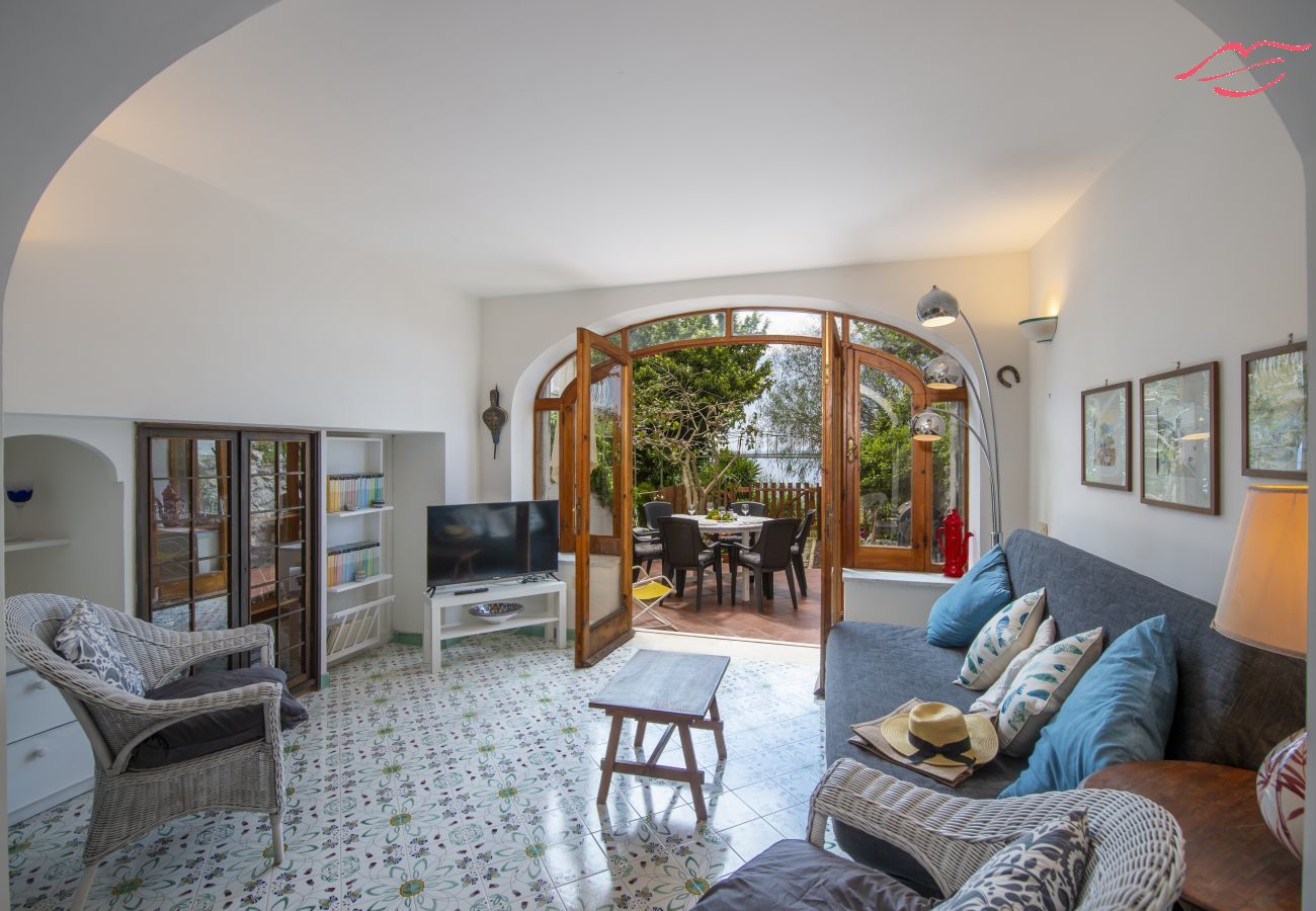 Ferienhaus in Praiano - Casa di Nonno Mario - Terrasse mit Meerblick im Herzen von Praiano