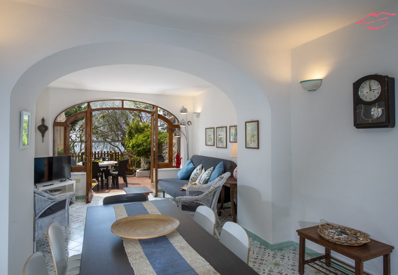 Ferienhaus in Praiano - Casa di Nonno Mario - Terrasse mit Meerblick im Herzen von Praiano