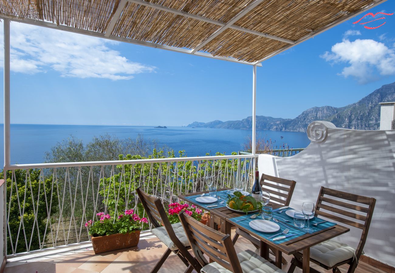 Ferienhaus in Praiano - Casa di Nonno Mario - Terrasse mit Meerblick im Herzen von Praiano