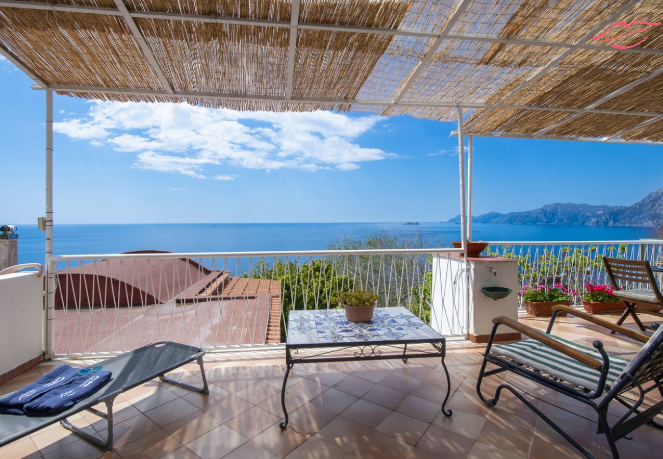 Ferienhaus in Praiano - Casa di Nonno Mario - Terrasse mit Meerblick im Herzen von Praiano