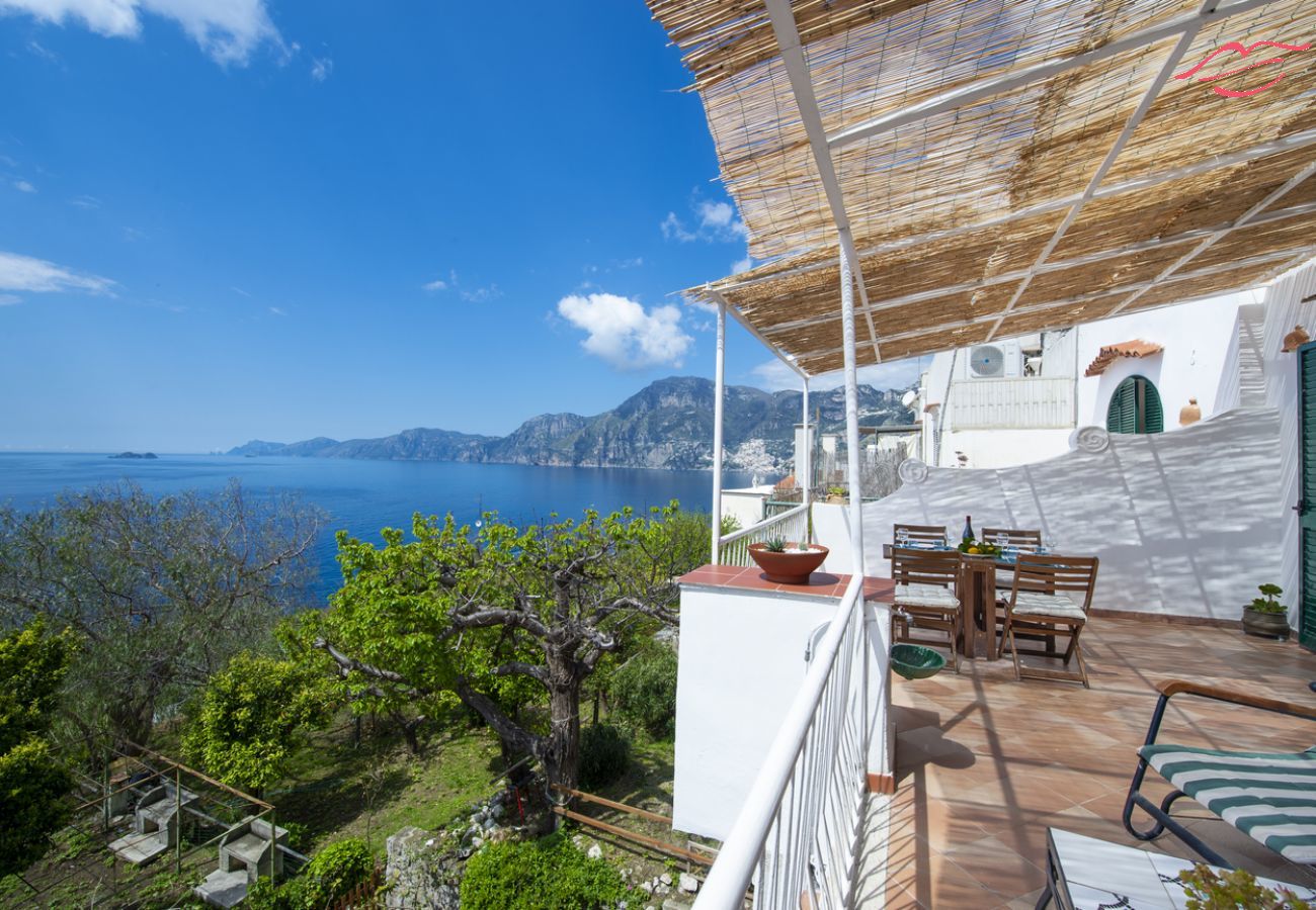 Ferienhaus in Praiano - Casa di Nonno Mario - Terrasse mit Meerblick im Herzen von Praiano