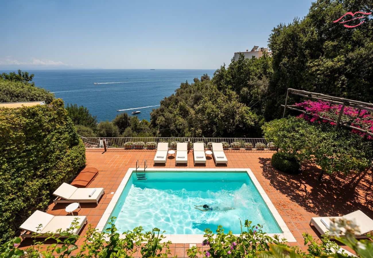 Villa in Amalfi - Villa Bijoux - Luxusvilla mit Meerblick Villa in Amalfi - Villa Bijoux - Luxusvilla mit Meerblick