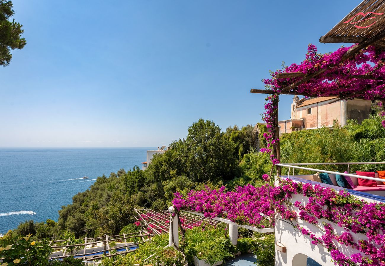 Villa in Amalfi - Villa Bijoux - Luxusvilla mit Meerblick Villa in Amalfi - Villa Bijoux - Luxusvilla mit Meerblick