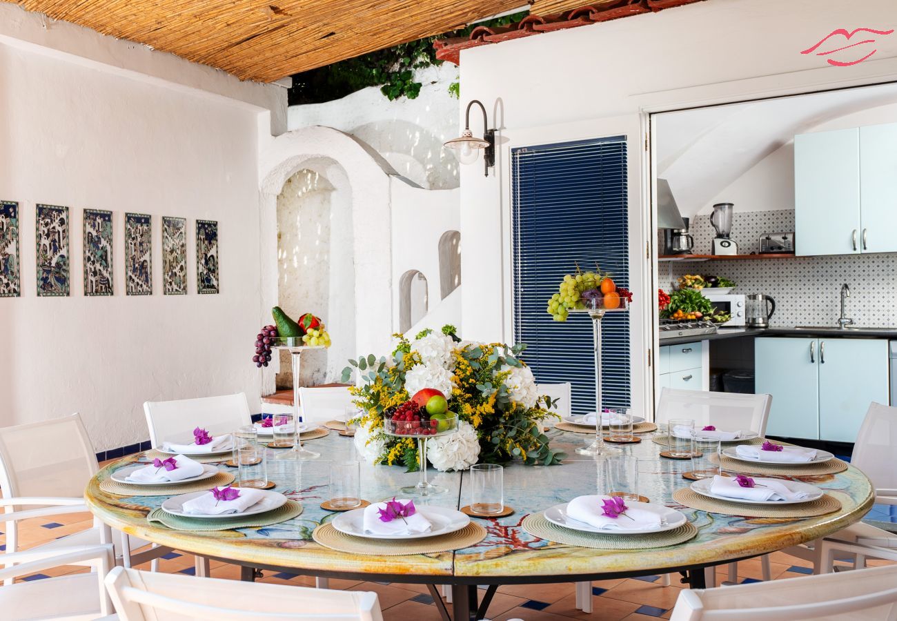 Villa in Amalfi - Villa Bijoux - Luxusvilla mit Meerblick Villa in Amalfi - Villa Bijoux - Luxusvilla mit Meerblick