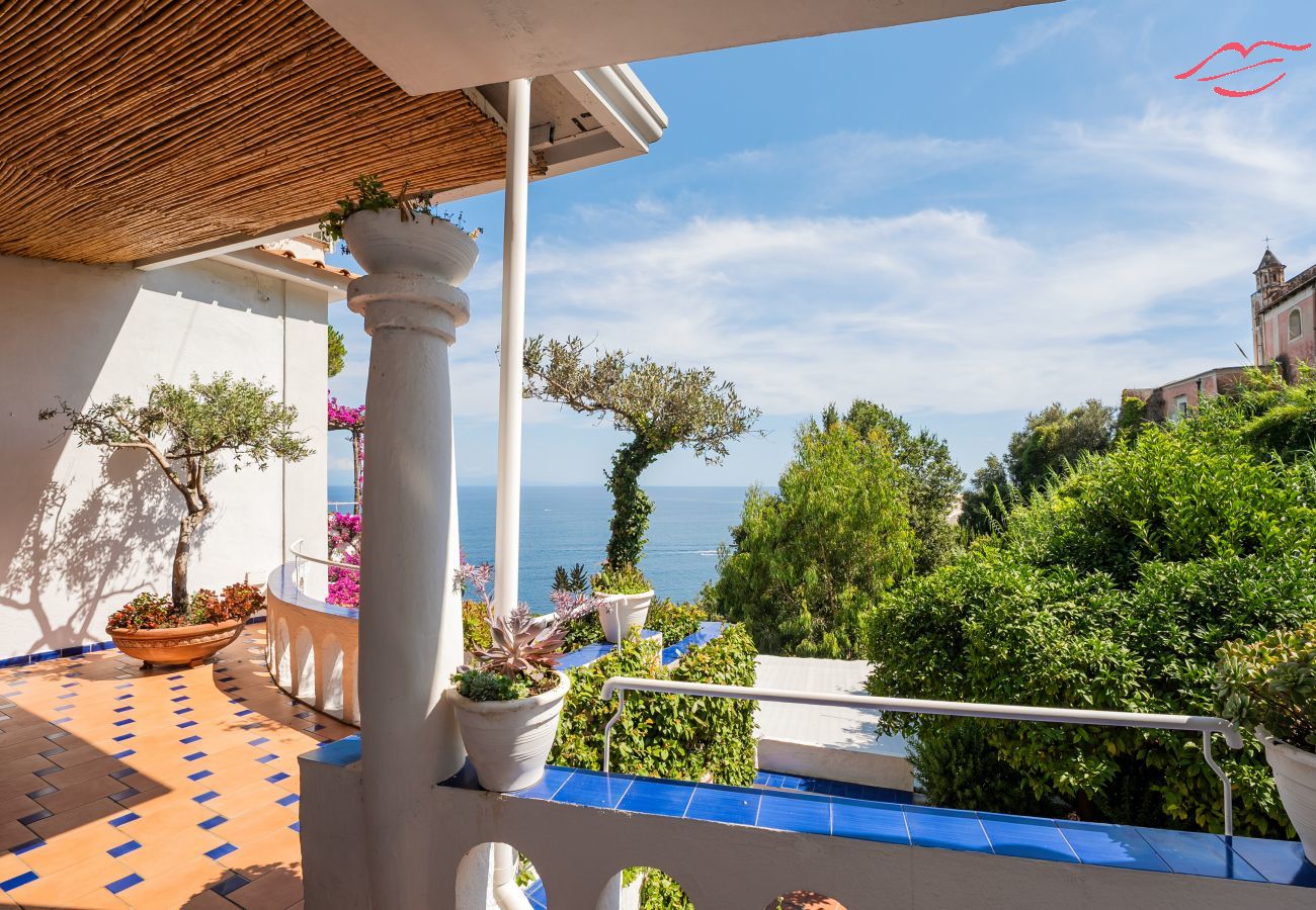 Villa in Amalfi - Villa Bijoux - Luxusvilla mit Meerblick Villa in Amalfi - Villa Bijoux - Luxusvilla mit Meerblick