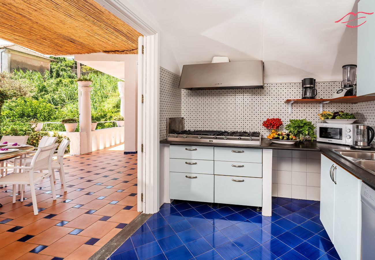 Villa in Amalfi - Villa Bijoux - Luxusvilla mit Meerblick Villa in Amalfi - Villa Bijoux - Luxusvilla mit Meerblick