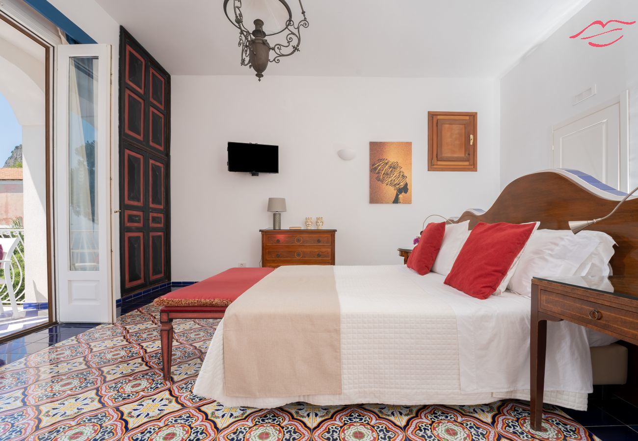 Villa in Amalfi - Villa Bijoux - Luxusvilla mit Meerblick Villa in Amalfi - Villa Bijoux - Luxusvilla mit Meerblick