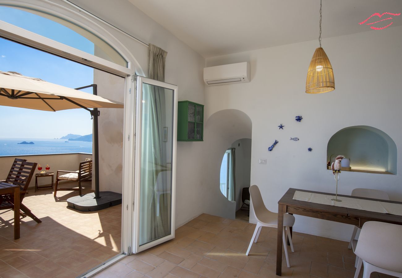 Ferienhaus in Praiano - Punta di Diamante - 200 Stufen zum Himmel