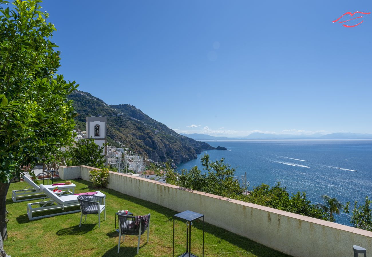 Ferienhaus in Praiano - Villa Euriclea - Mediterrane Eleganz im Herzen von Praiano