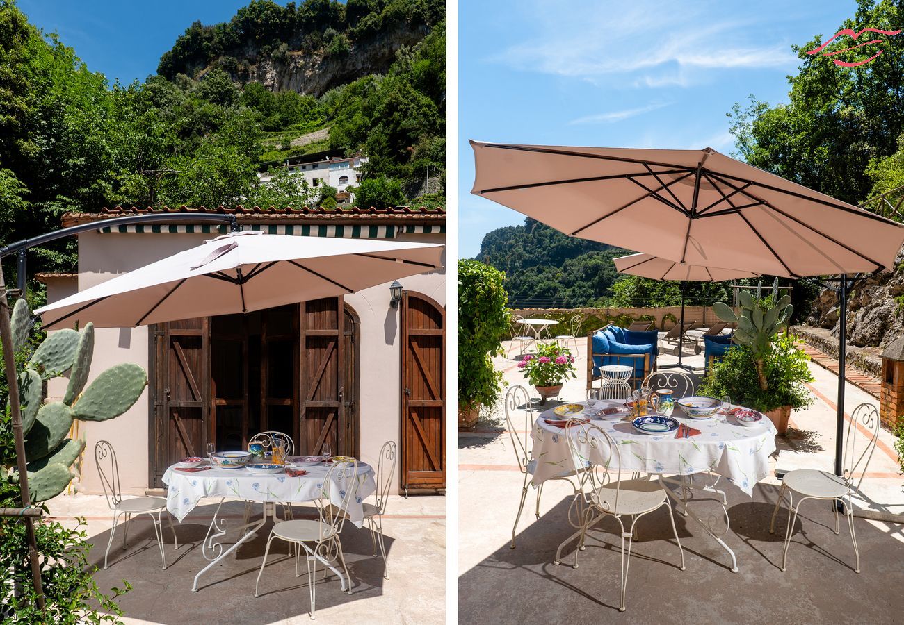 Villa in Ravello - Ravello Watermill Retreat - Ihre private Oase zwischen Zitronenhainen und Meer Villa in Ravello - Ravello Watermill Retreat - Ihre private Oase zwischen Zitronenhainen und Meer