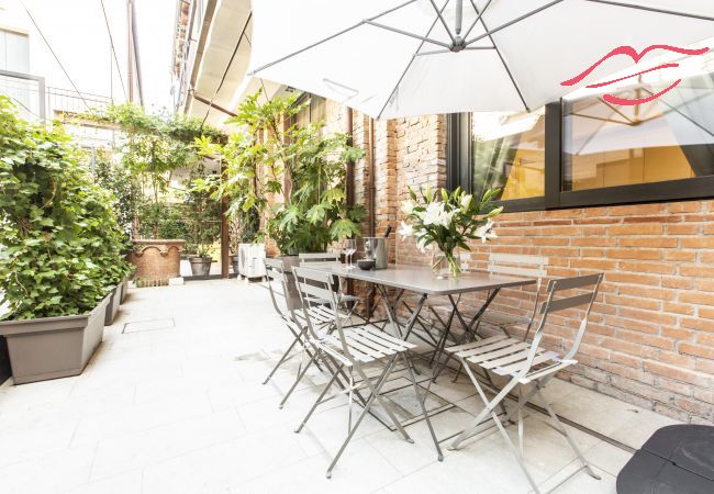 Apartamento en Venecia -  Elegant Fornasa Vecia Canal View R&R