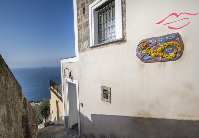 Apartamento en Praiano - Casa Cimino B - Apartamento elegante con vistas al mar