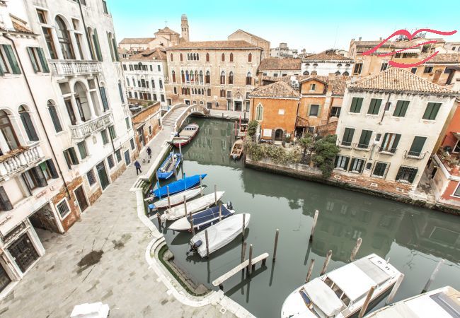 Apartamento en Venecia - San Pantalon Luxury Penthouse R&R