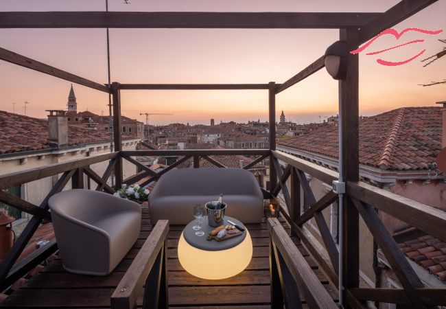 Apartamento en Venecia - Lion Palace Suite Terrace R&R