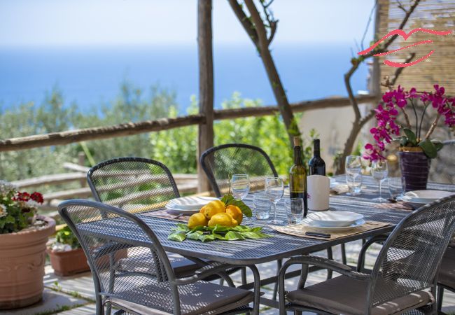 Casa en Praiano - Casa Il Riccio - Casa con jardín y vista impresionante Casa en Praiano - Casa Il Riccio - Casa con jardín y vista impresionante