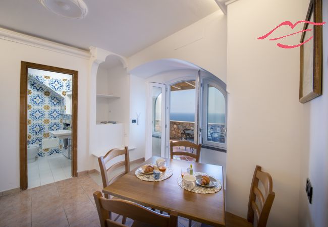 Casa en Praiano - Casa Il Riccio - Casa con jardín y vista impresionante Casa en Praiano - Casa Il Riccio - Casa con jardín y vista impresionante