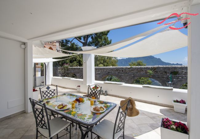 Casa en Ravello - Le Suites Della Principessa- Apartamento en el corazón de Ravello