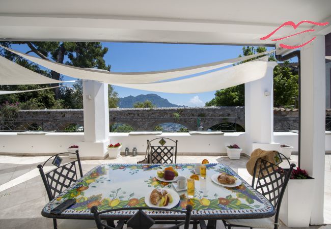 Casa en Ravello - Le Suites Della Principessa- Apartamento en el corazón de Ravello Casa en Ravello - Le Suites Della Principessa- Apartamento en el corazón de Ravello