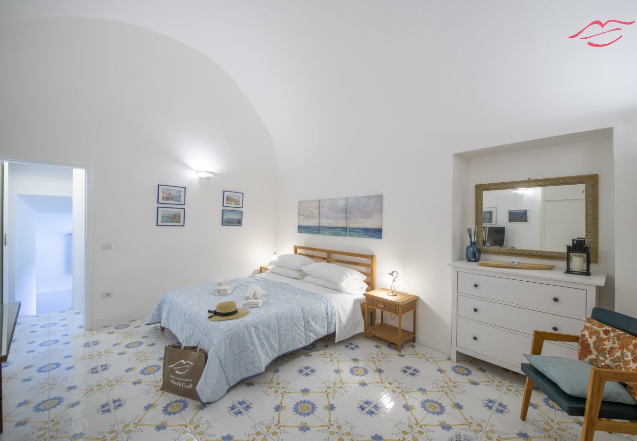 Casa en Praiano - Casa di Nonno Mario - Terraza con vistas al mar en el corazón de Praiano