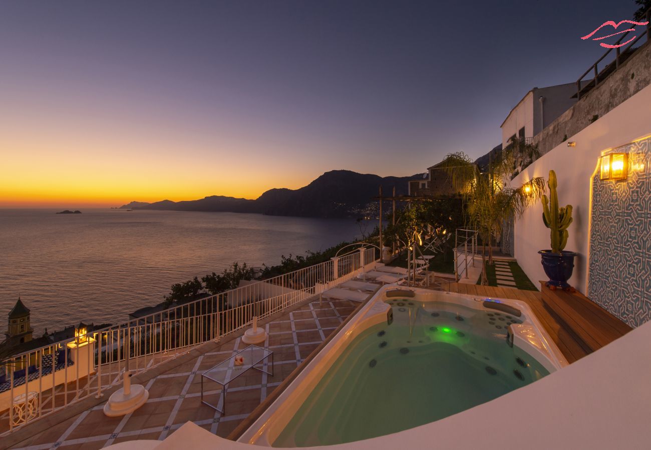 Villa en Praiano - Luxury Villa Malika - Impresionante vista de Capri y Positano