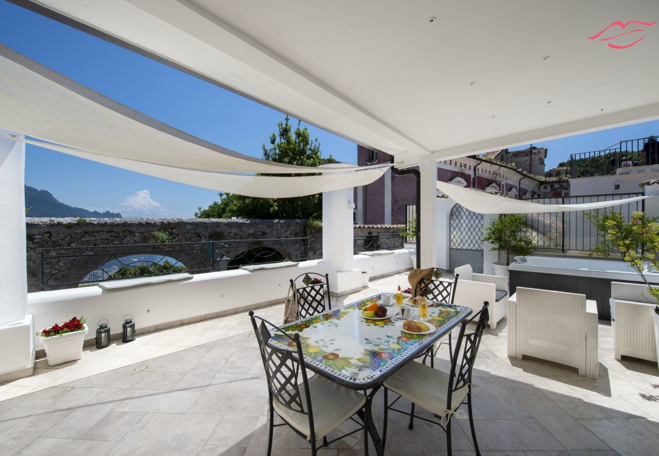 Casa en Ravello - Le Suites Della Principessa- Apartamento en el corazón de Ravello Casa en Ravello - Le Suites Della Principessa- Apartamento en el corazón de Ravello