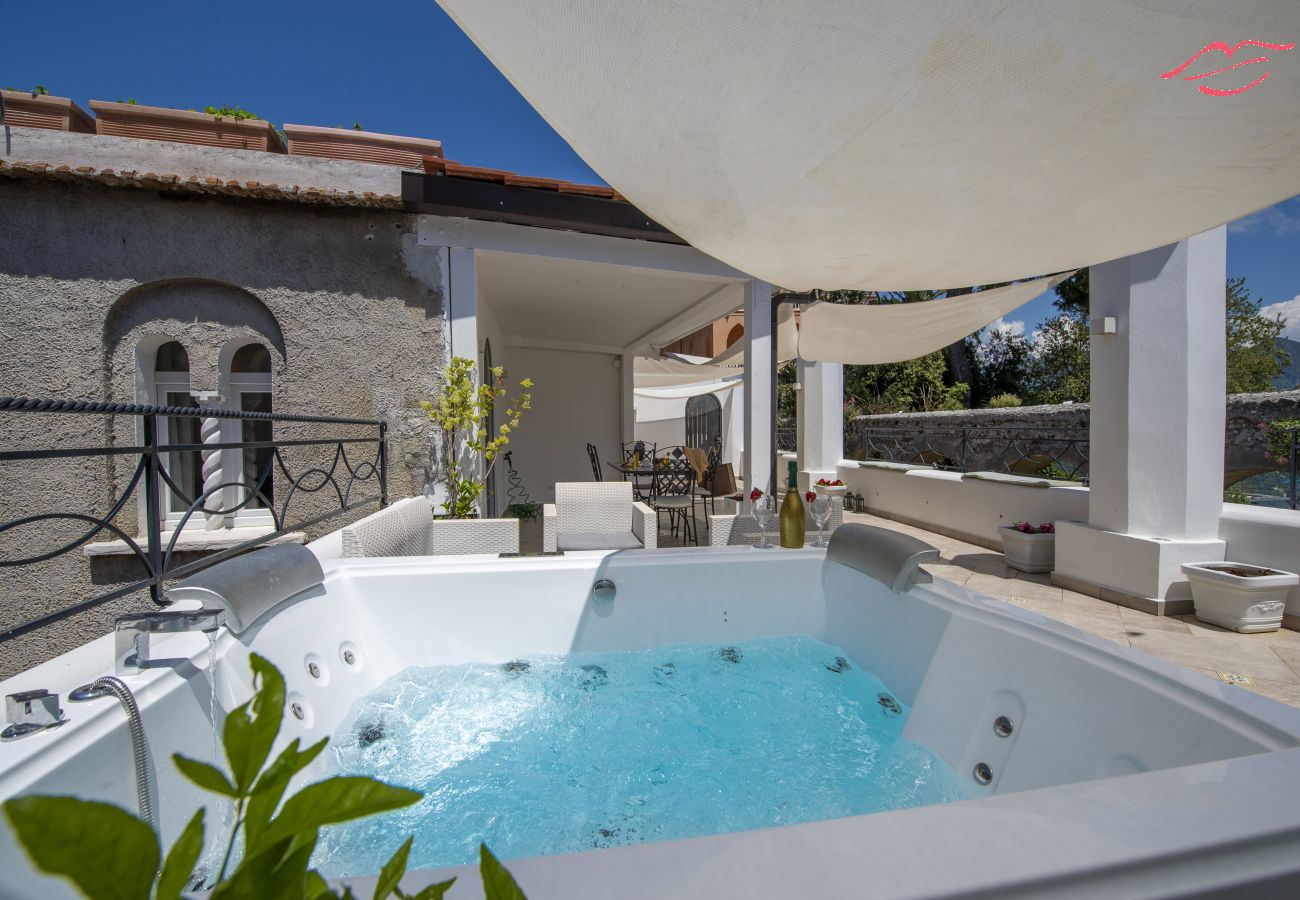 Casa en Ravello - Le Suites Della Principessa- Apartamento en el corazón de Ravello Casa en Ravello - Le Suites Della Principessa- Apartamento en el corazón de Ravello