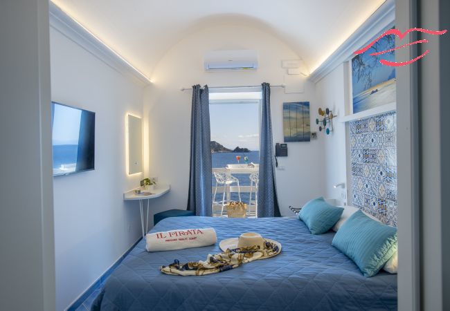 Chambres d'hôtes à Praiano - Romantic Room - Une Évasion sur la Falaise Chambres d'hôtes à Praiano - Romantic Room - Une Évasion sur la Falaise