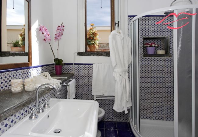 Villa à Amalfi - Villa Alba di Amalfi - Avec piscine à débordement et mer Villa à Amalfi - Villa Alba di Amalfi - Avec piscine à débordement et mer