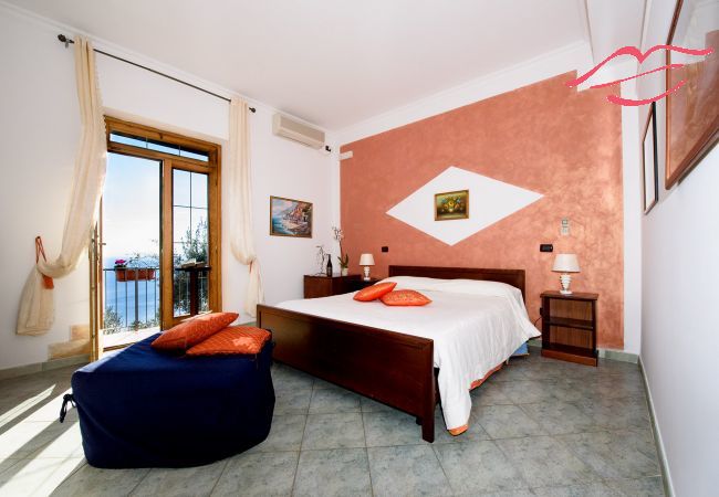 Villa à Pogerola - Villa Gioiello - Piscine vue sur la mer avec chromothérapie