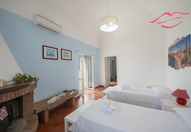 Maison à Praiano - Casa Punta Paradiso - Refuge Romantique avec Vue sur la Mer Maison à Praiano - Casa Punta Paradiso - Refuge Romantique avec Vue sur la Mer