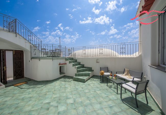 Maison à Praiano - Casa Punta Paradiso - Refuge Romantique avec Vue sur la Mer Maison à Praiano - Casa Punta Paradiso - Refuge Romantique avec Vue sur la Mer