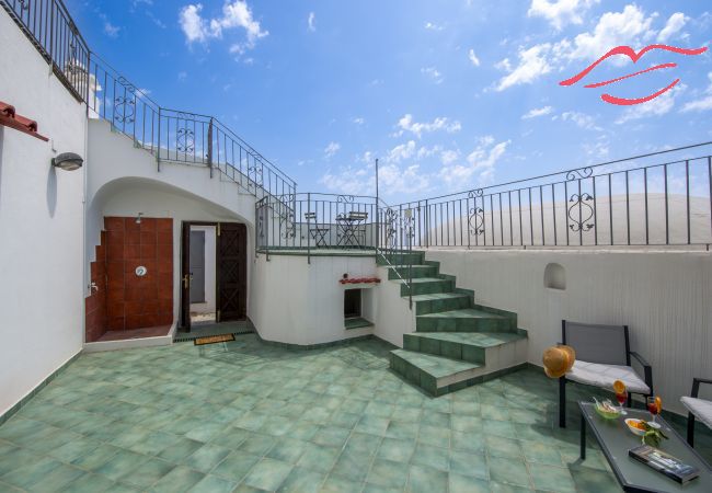 Maison à Praiano - Casa Punta Paradiso - Refuge Romantique avec Vue sur la Mer Maison à Praiano - Casa Punta Paradiso - Refuge Romantique avec Vue sur la Mer