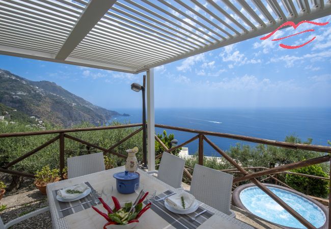 Maison à Praiano - Casa Punta Paradiso - Refuge Romantique avec Vue sur la Mer Maison à Praiano - Casa Punta Paradiso - Refuge Romantique avec Vue sur la Mer